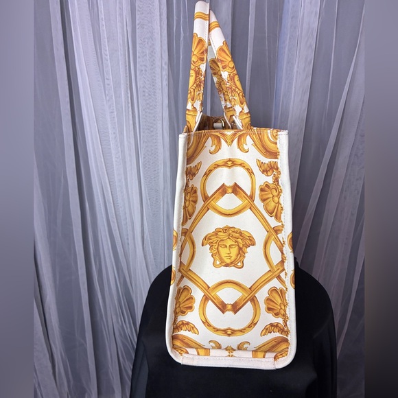 Versace Medusa Barocco tote bag - Picture 8 of 12